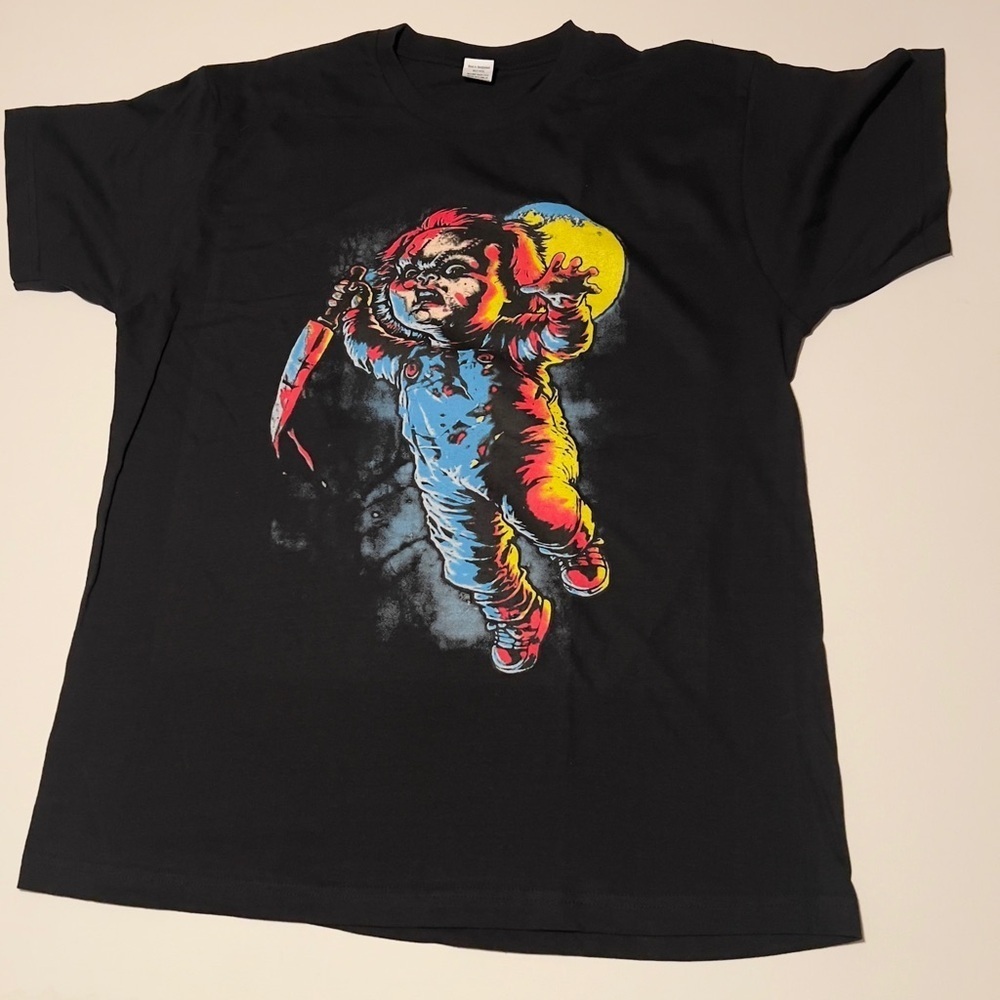 NWOT  "Chucky Jumping With Knife" Unisex Silkscreen T-Shirt Horror Size Large